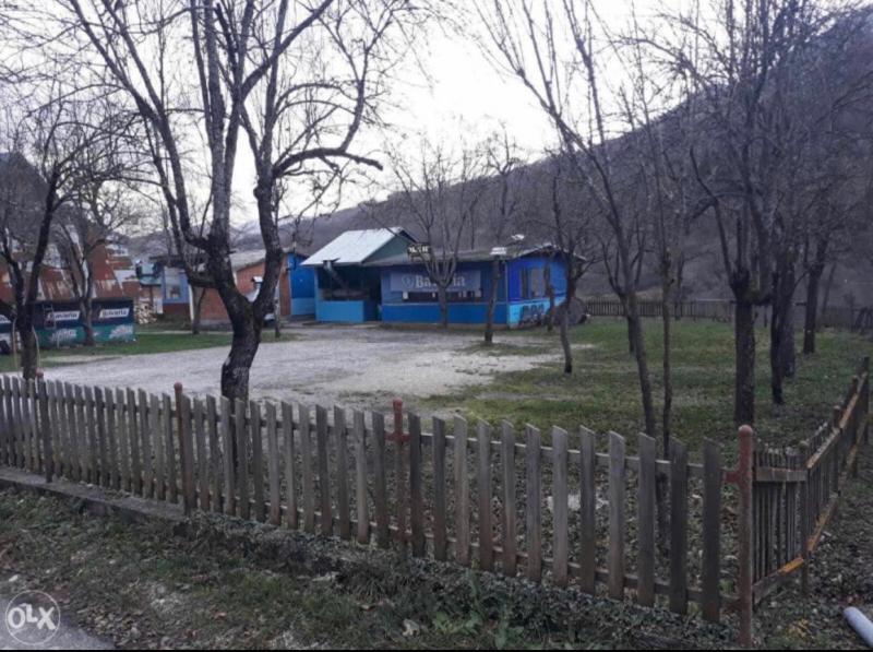 For sale land plus two catering facilities and the old house within rafting area in Sćepan Polje,Plužine 3
