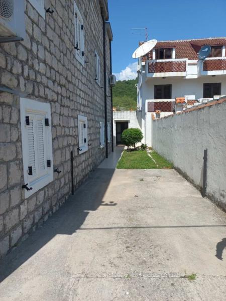 Kuća u Herceg Novom, 380m² 6