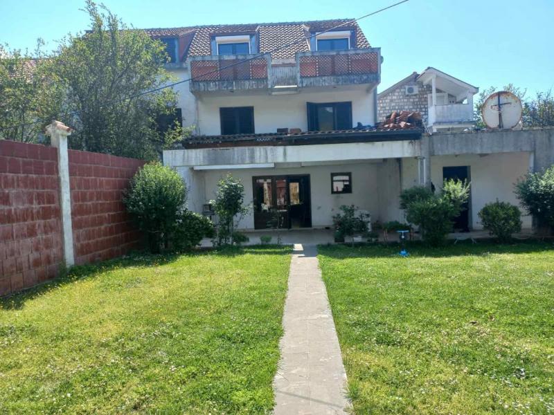 Kuća u Herceg Novom, 380m² 7