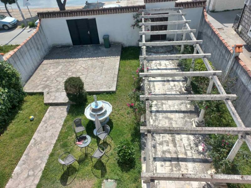 Kuća u Herceg Novom, 380m² 8