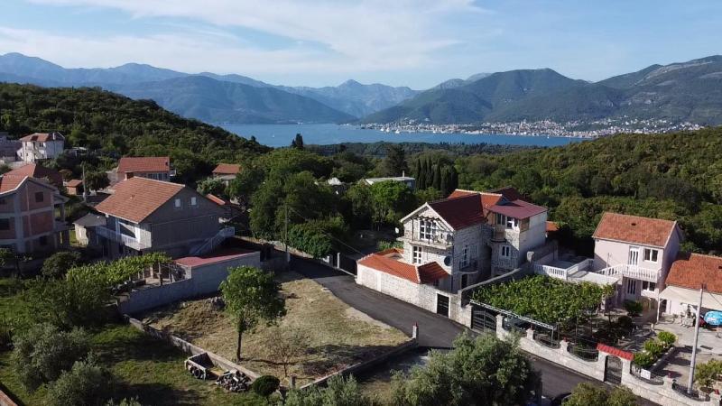 Two urbanized plots near Lustica 7