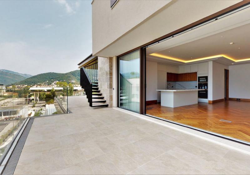 Četvorosoban stan u Tivtu, 438m² 7