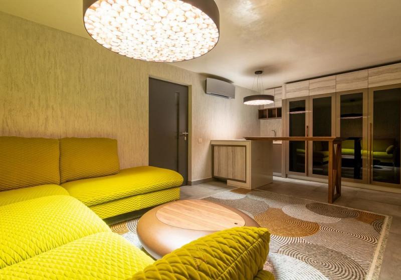 Villa in Becici with sea view 26