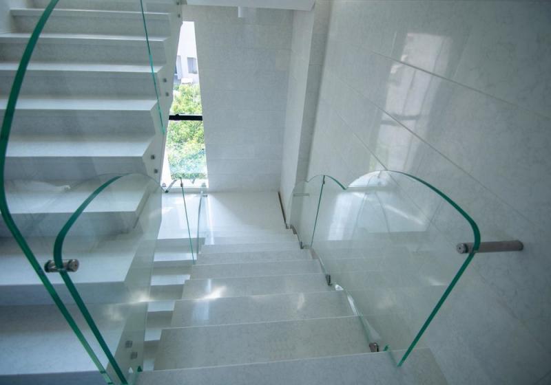 Villa in Becici with sea view 10
