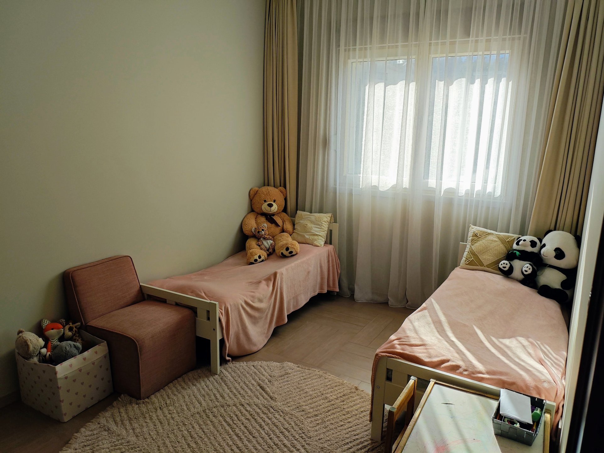 Trosoban stan sa pogledom na more i privatnim parkingom - Dobrota, Kotor — 11