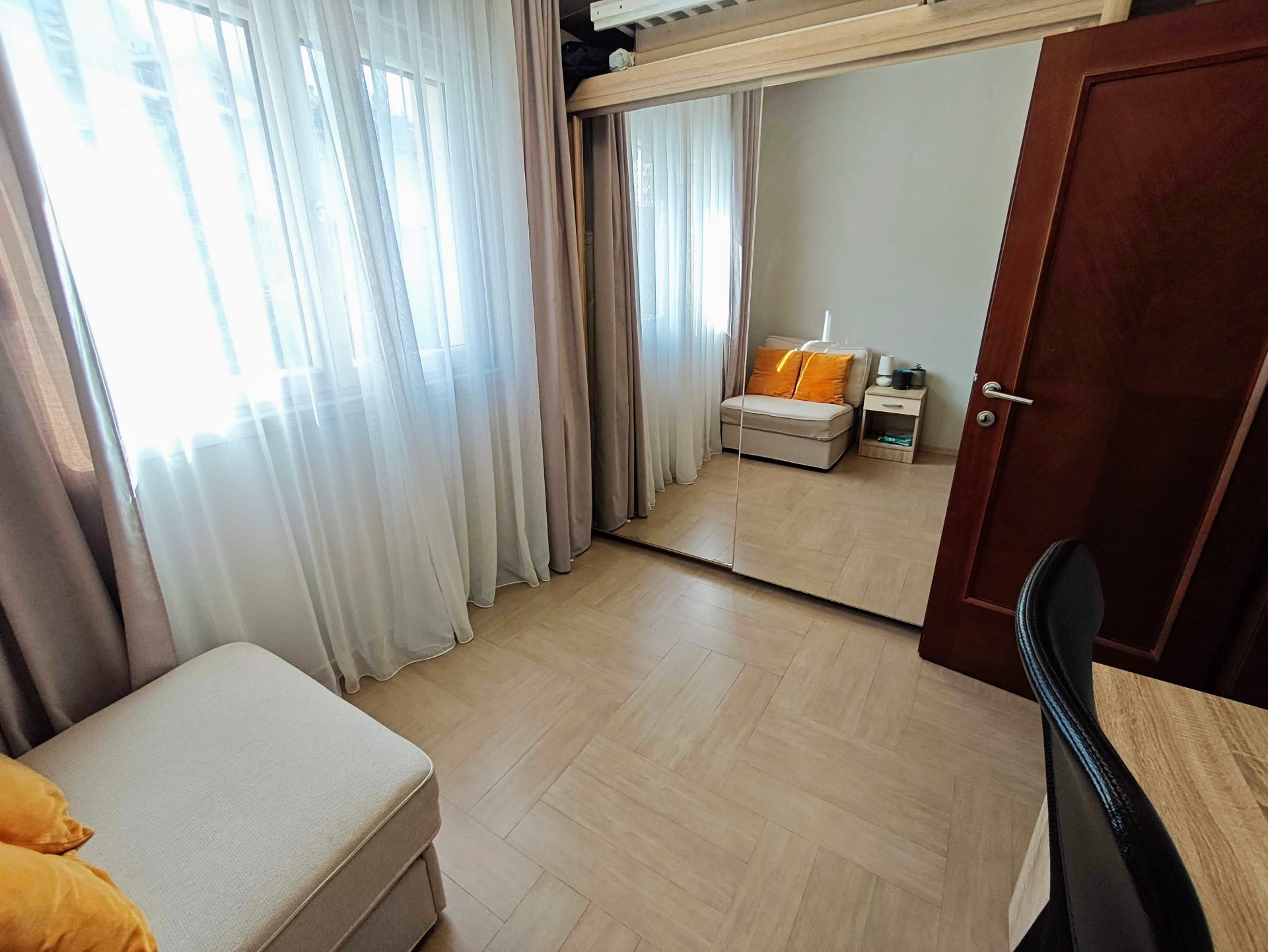 Trosoban stan sa pogledom na more i privatnim parkingom - Dobrota, Kotor — 14