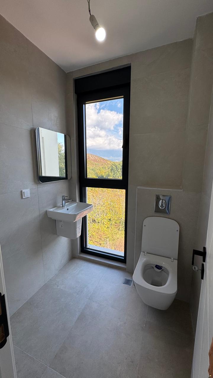 Drei-Zimmer-Wohnung 89 m² im Neubau – Radovići, Tivat — 8