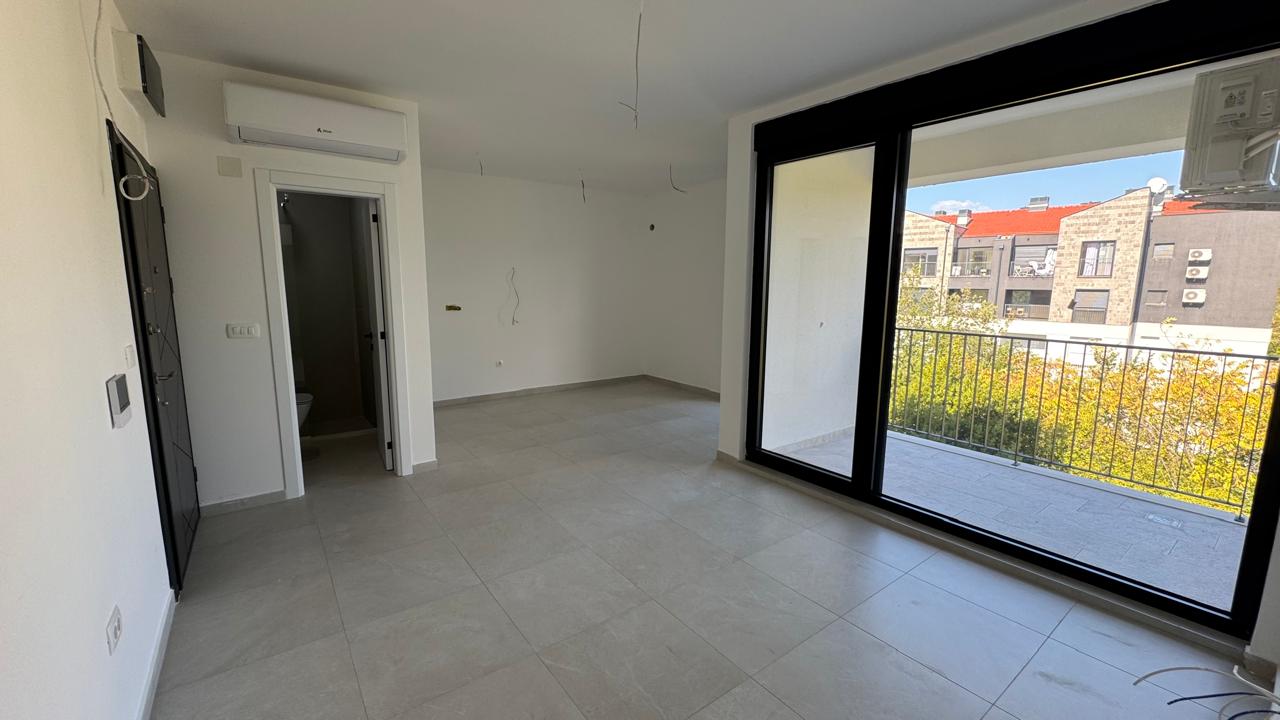 Drei-Zimmer-Wohnung 89 m² im Neubau – Radovići, Tivat — 2