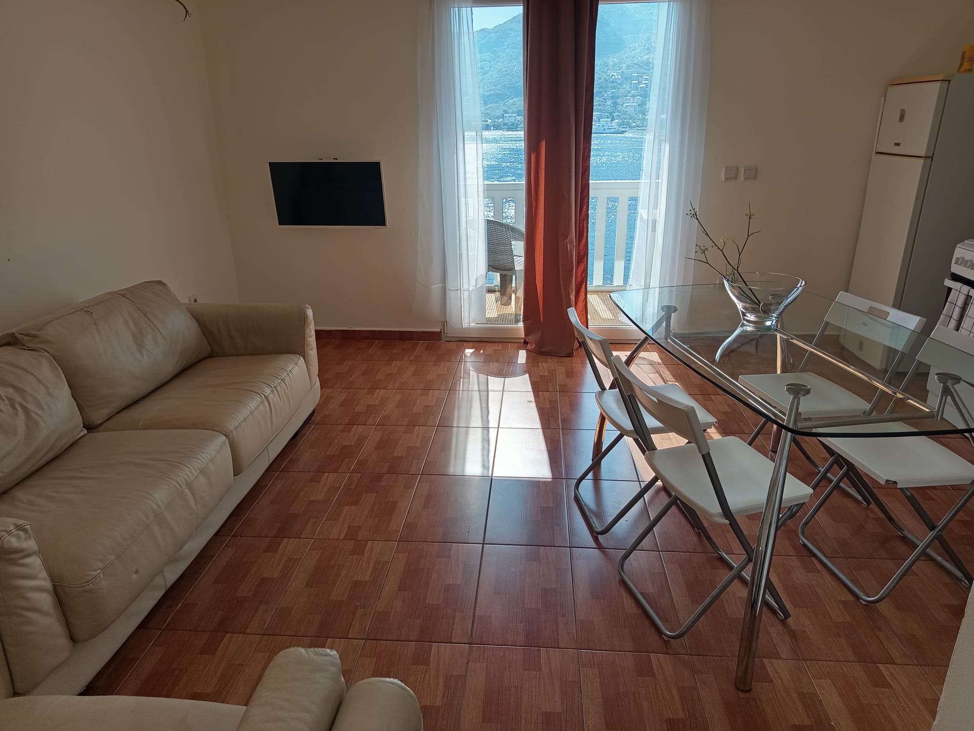 One-bedroom apartment with sea view – Lepetane, Tivat — 4