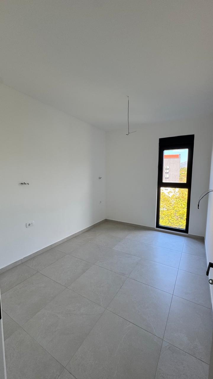 Zweizimmerwohnung 65 m² in einem neuen Gebäude – Radovići, Tivat — 3