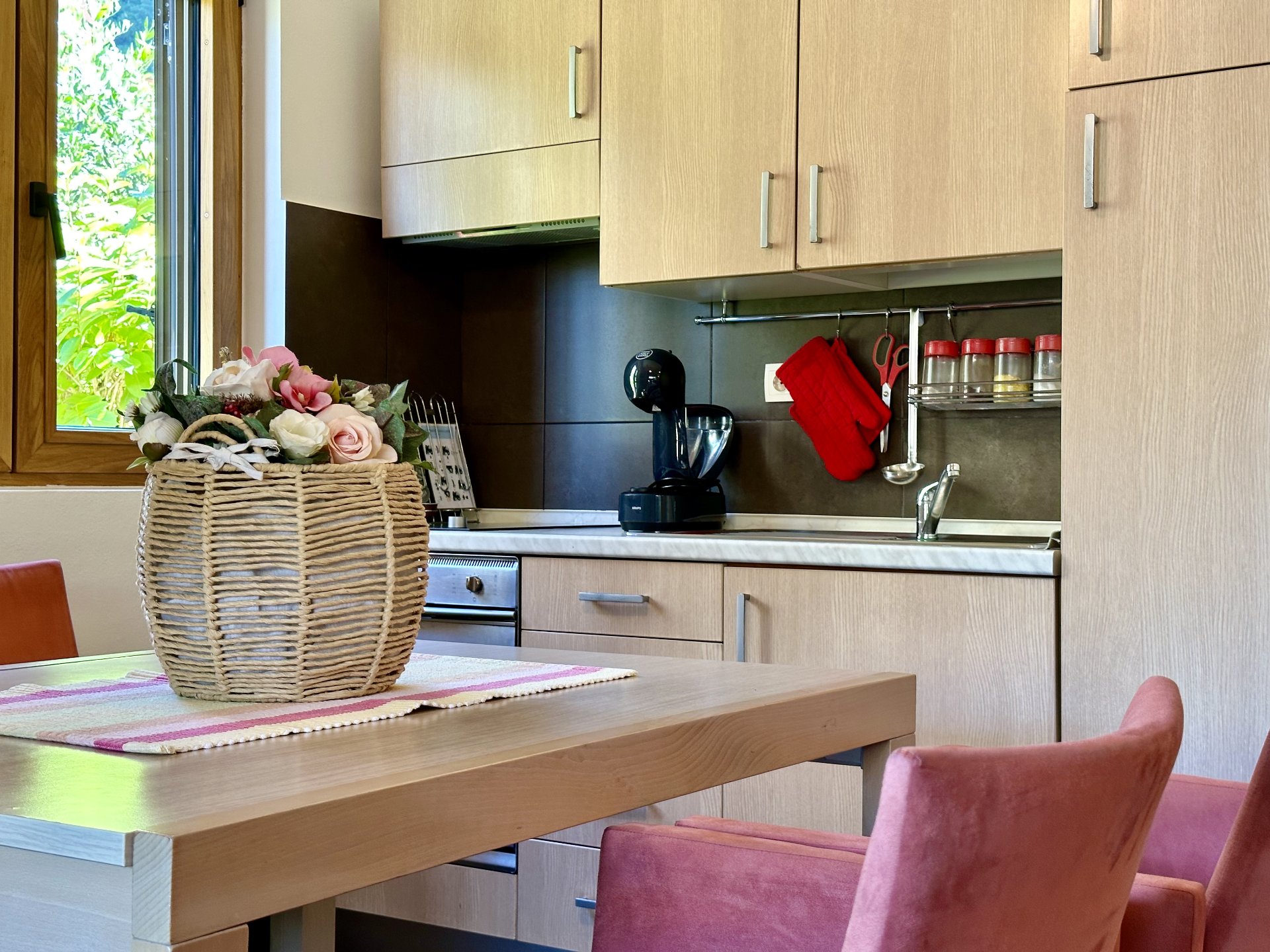 One-bedroom apartment with sea view for long-term rent – Dobrota, Kotor — 4