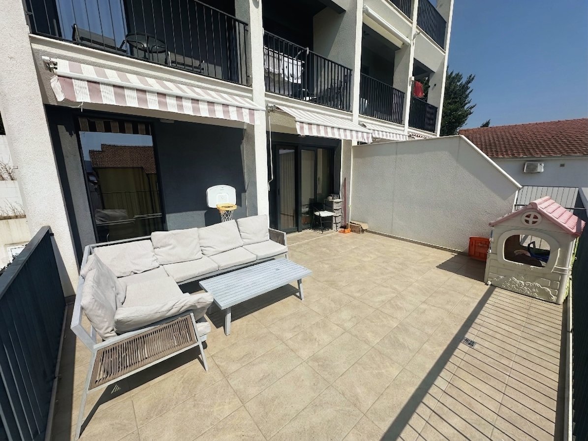 Three-room apartment with sea view and large terrace – Kalimanj, Tivat — 2