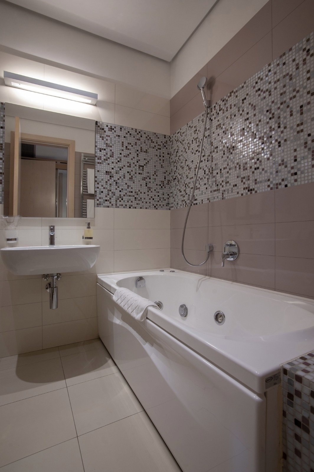 Luxury Presidential Apartment with Sea View – Budva — 7