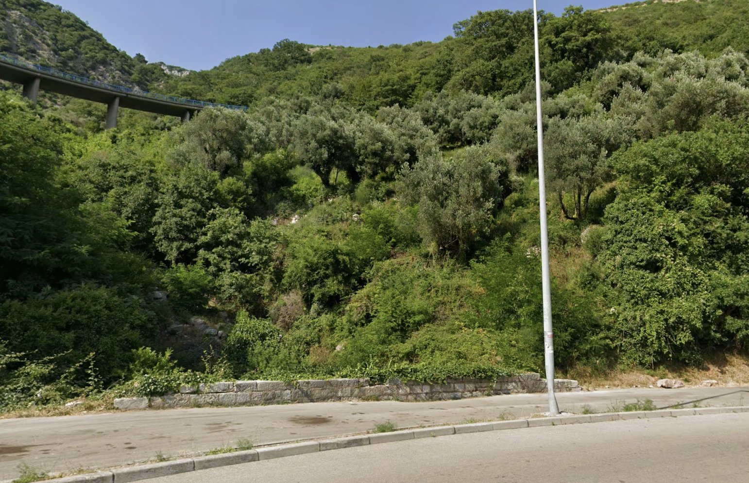 Plot of 1300m2 for sale - Petrovac